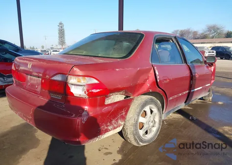 2000 Honda Accord 2.3 Se from USA, damaged, VIN JHMCG669XYC020878